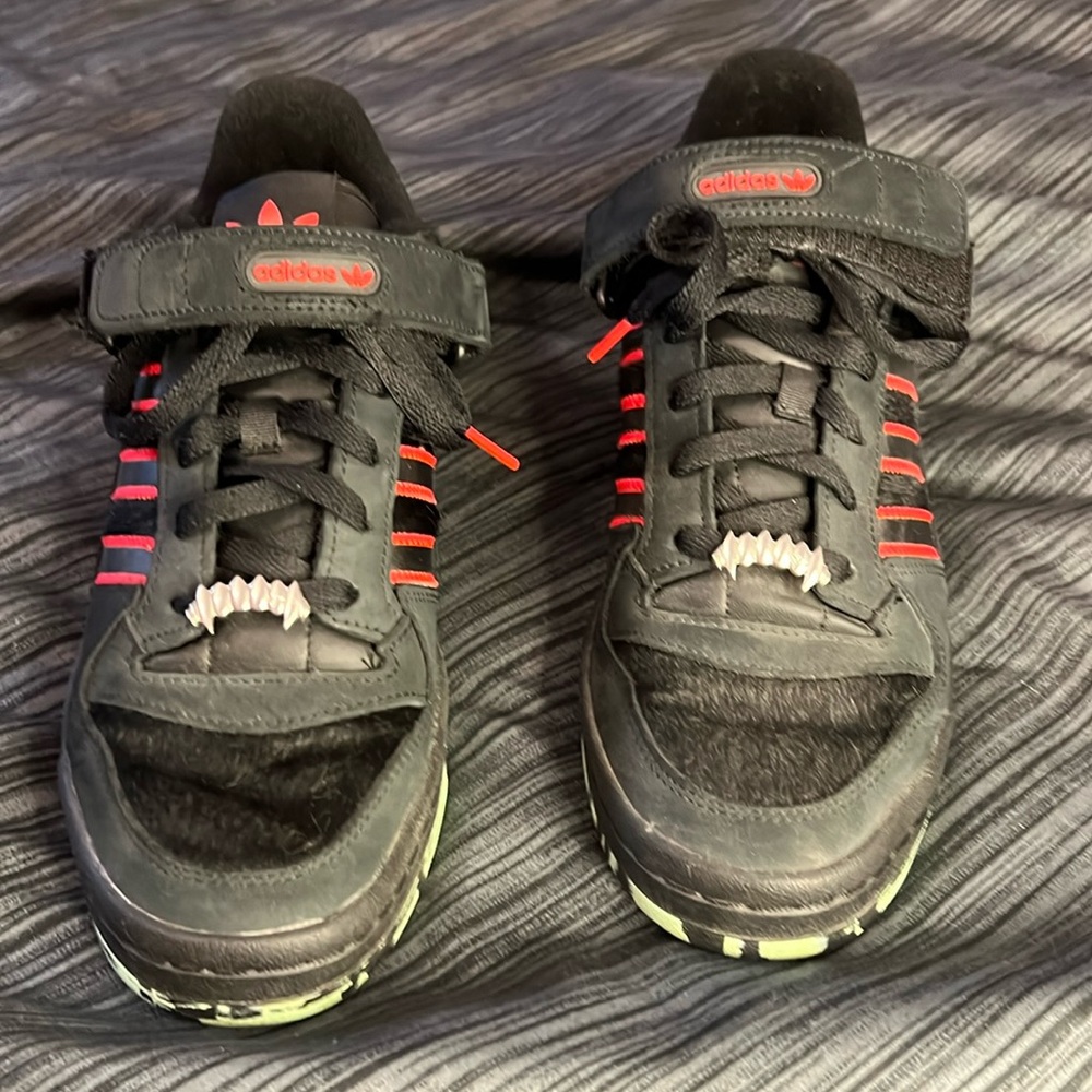 Adidas Forum Monster Pack size 9